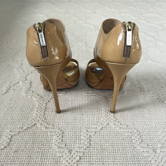 Jimmy Choo Nude Patent Leather “Private” Heel - Picture 3 of 8